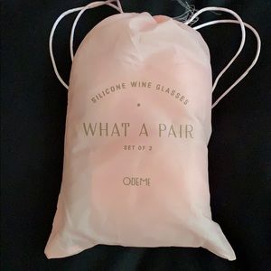 Silicon Wine Glasses Free with 20$ purchase